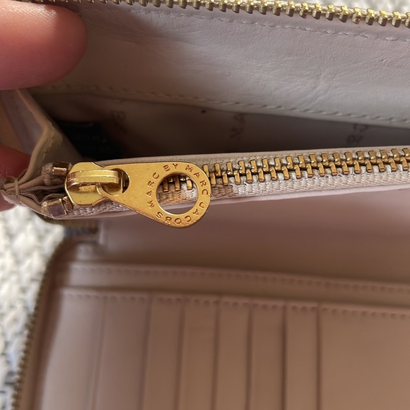 multi colored Marc by Marc Jacobs full length wallet - Picture 7 of 11